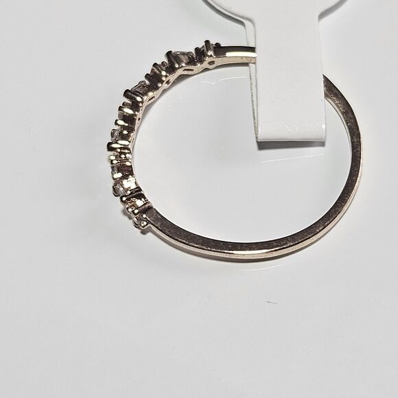 *Sale* Gold Tone Dainty Clear Round And Rectangular Rhinestone Ring Size 5.25 - Picture 11 of 12